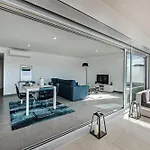 Lovely Modern With Pool Appartement Albufeira