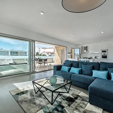 Lovely Modern With Pool 公寓 阿尔布费拉